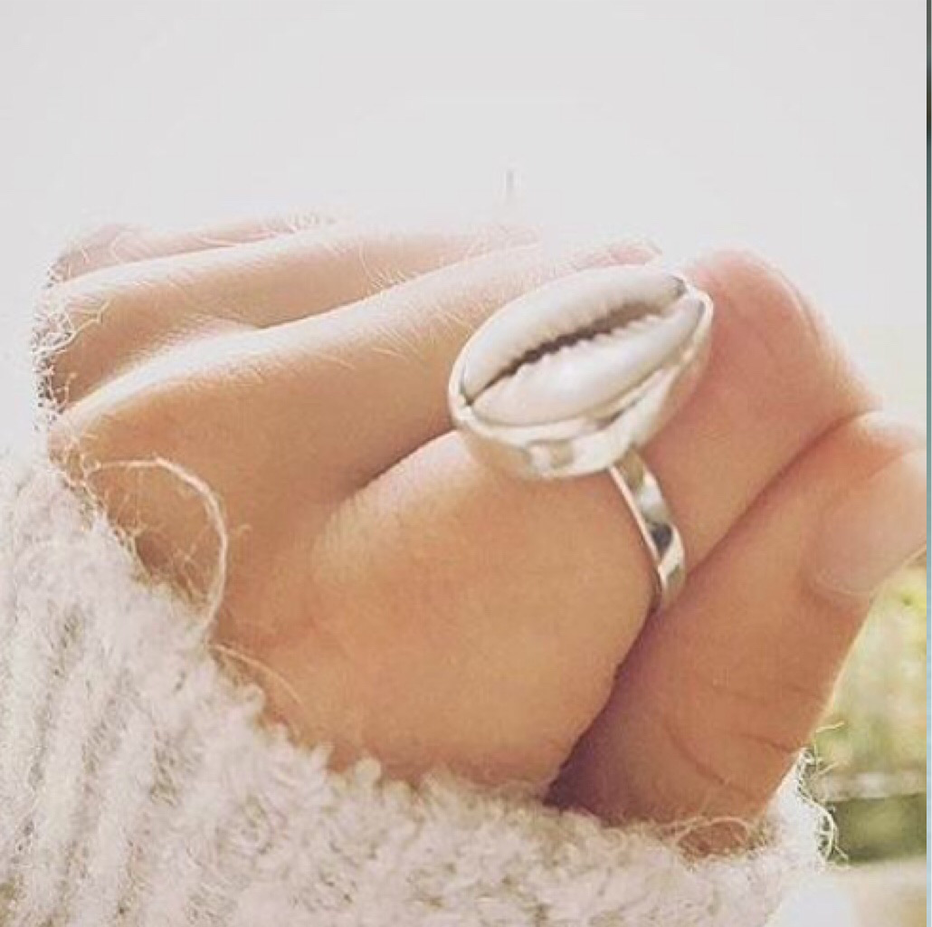 Sterling silver cheap shell ring